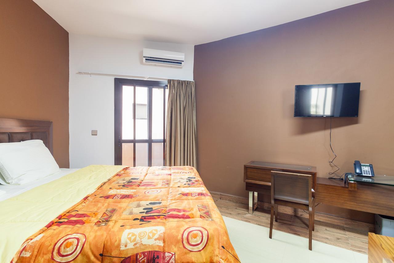 Wakola Hotel Cheikh Anta Dakar Eksteriør bilde