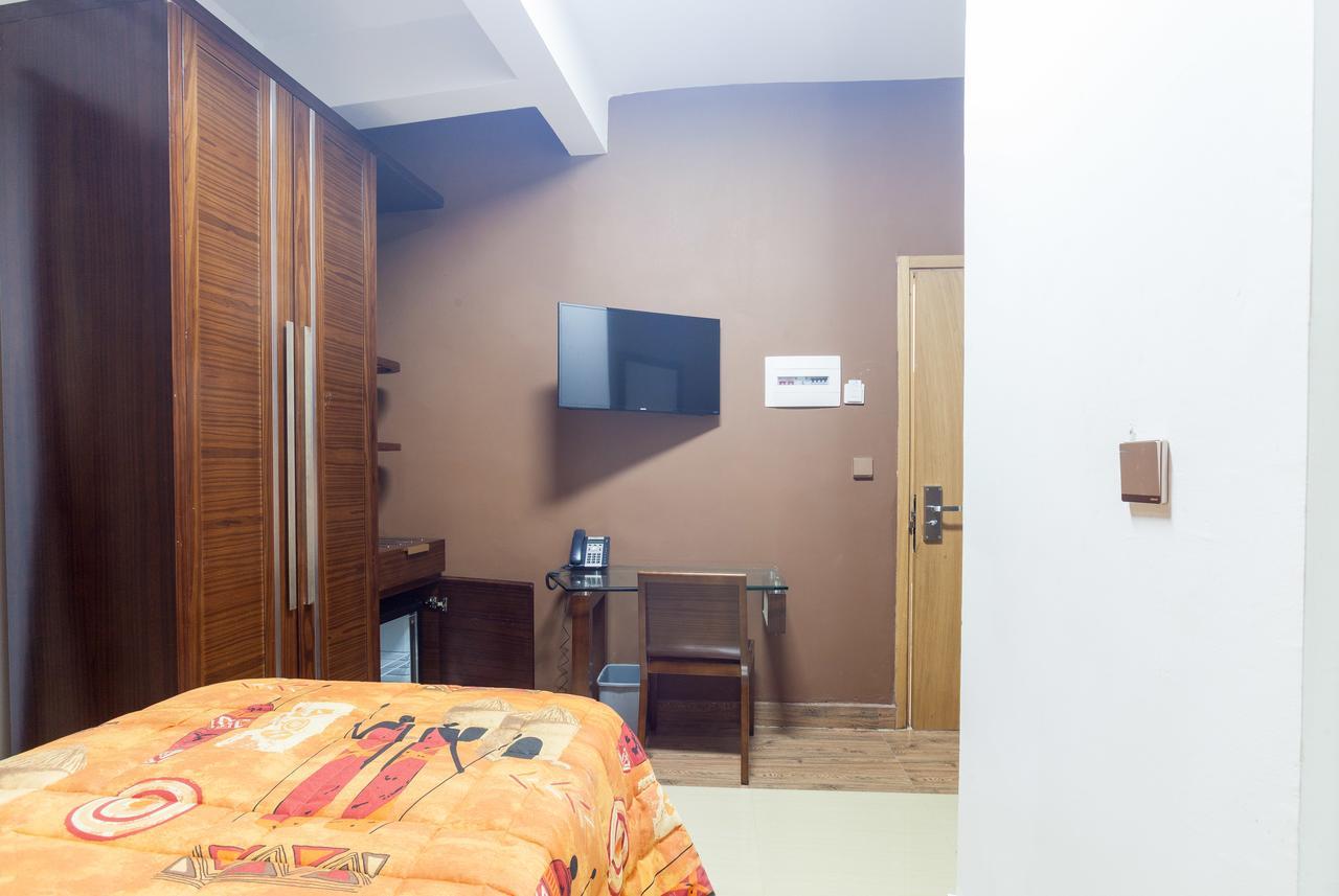 Wakola Hotel Cheikh Anta Dakar Eksteriør bilde