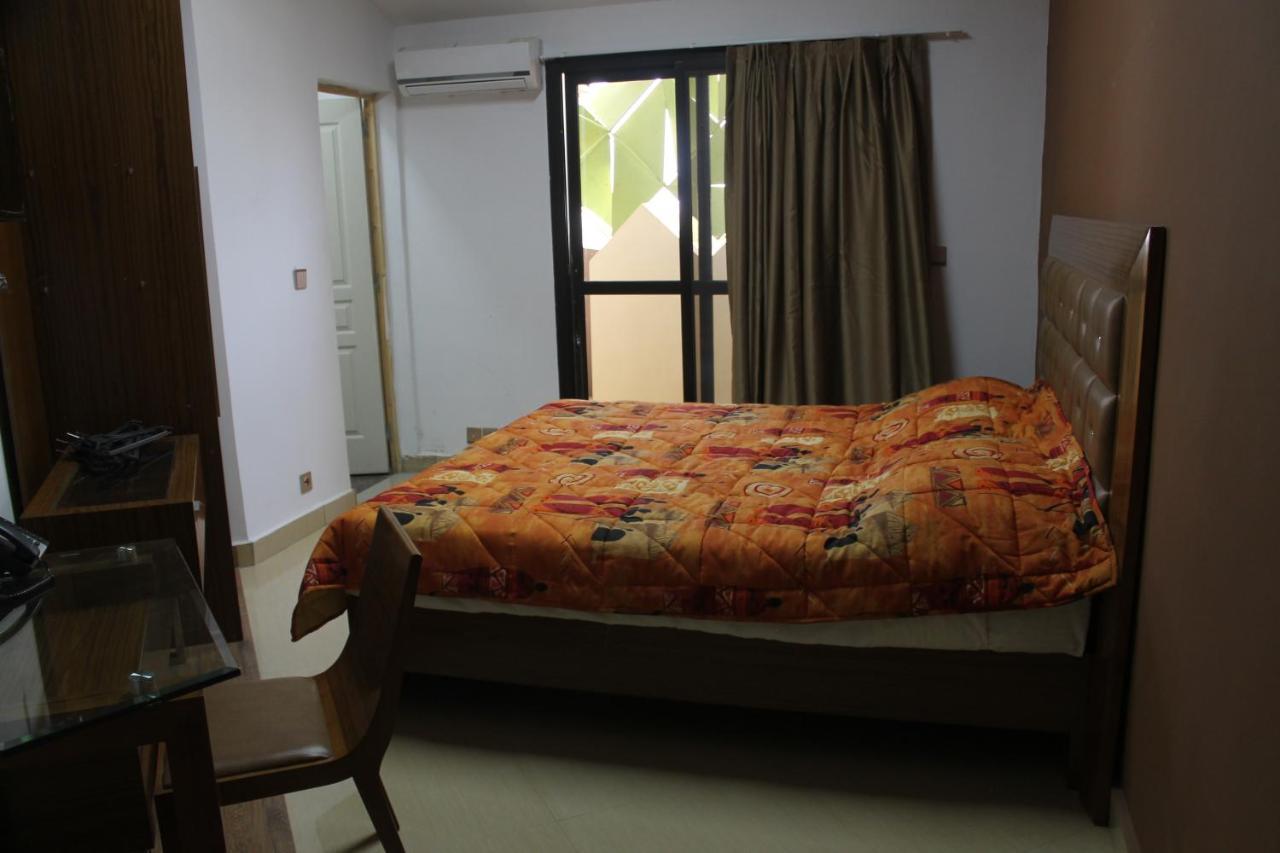 Wakola Hotel Cheikh Anta Dakar Eksteriør bilde