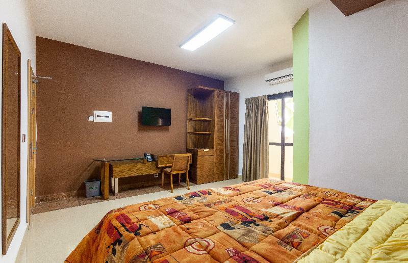 Wakola Hotel Cheikh Anta Dakar Eksteriør bilde